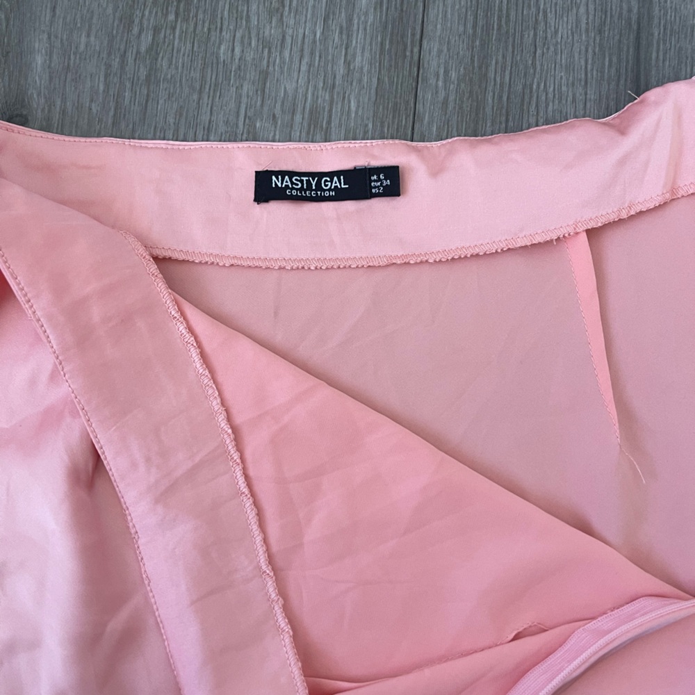 Pink fitted spring skirt